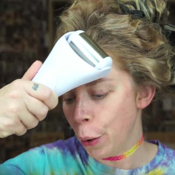 Graveyardgirl Reviews The Pore Smasher | Does it really work?